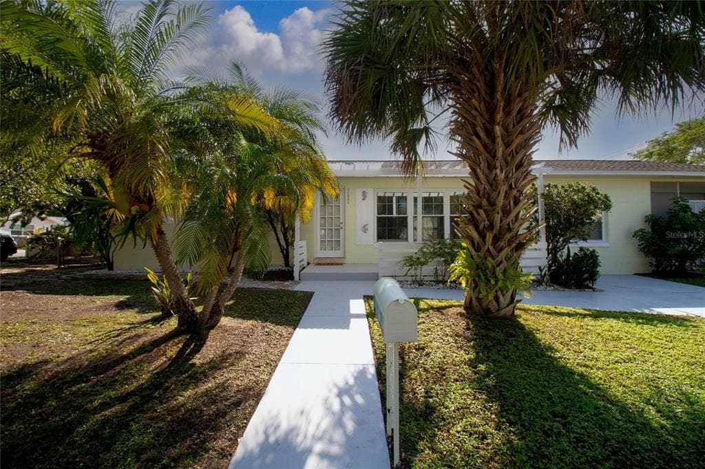 5626 29TH AVENUE S GULFPORT, FL 33707