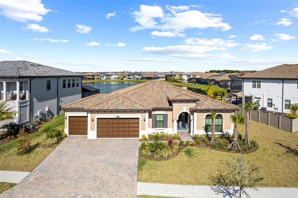 28695 PICANA LANE WESLEY CHAPEL, FL 33543
