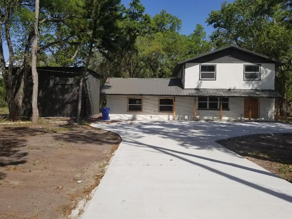 9704 LOU ANN AVENUE RIVERVIEW, FL 33578