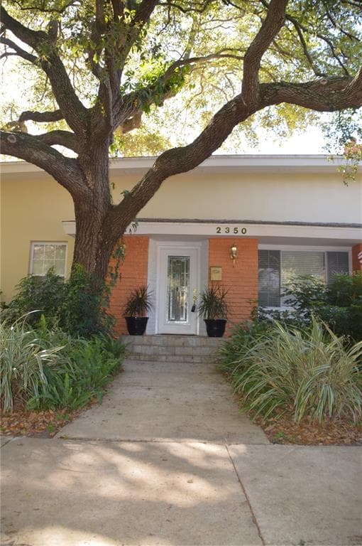 2350 14TH STREET N