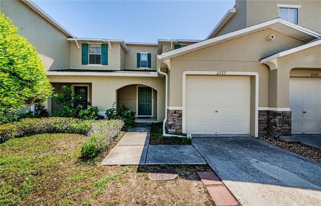 2527 MARINA KEY LANE CLEARWATER, FL 33763