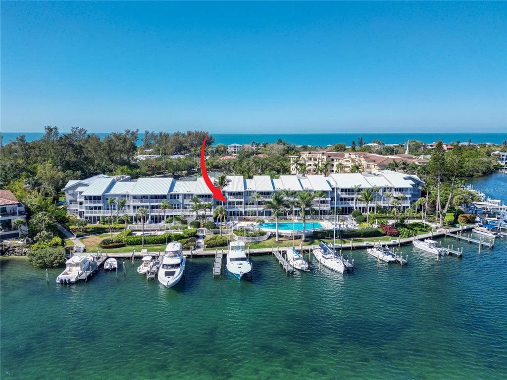 615 DREAM ISLAND ROAD UNIT 208 LONGBOAT KEY, FL 34228