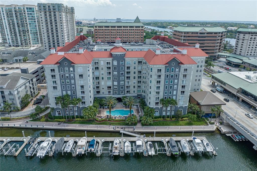 700 S HARBOUR ISLAND BOULEVARD UNIT 812 TAMPA, FL 33602