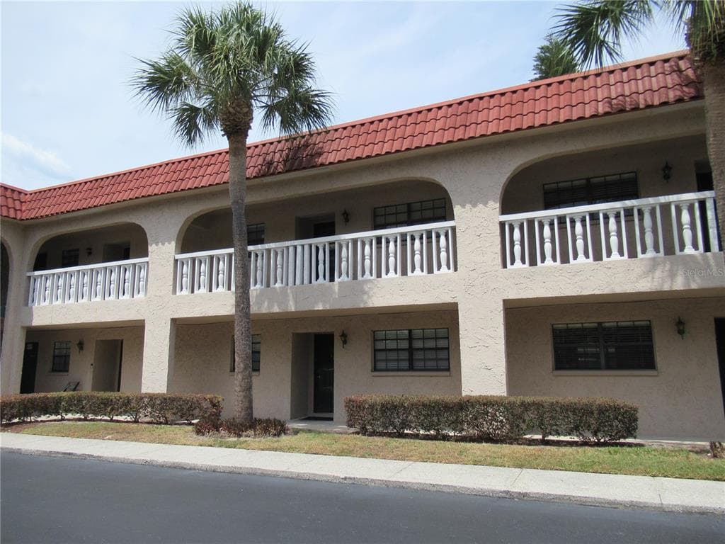 1750 BELLEAIR FOREST DRIVE UNIT C7 BELLEAIR, FL 33756