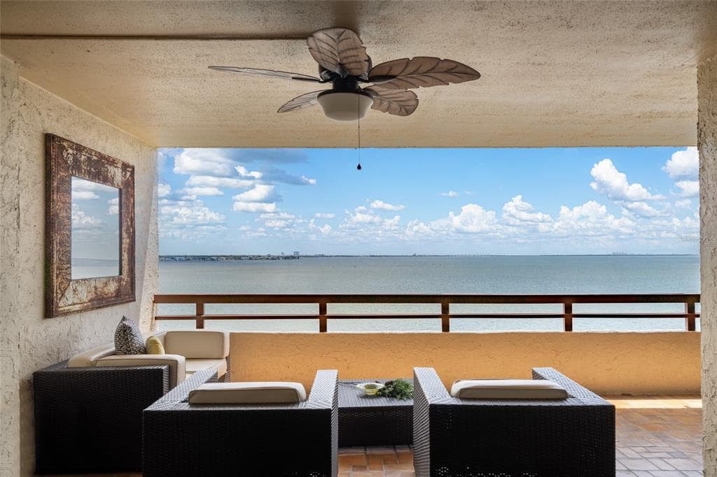 5700 MARINER STREET UNIT 704 TAMPA, FL 33609