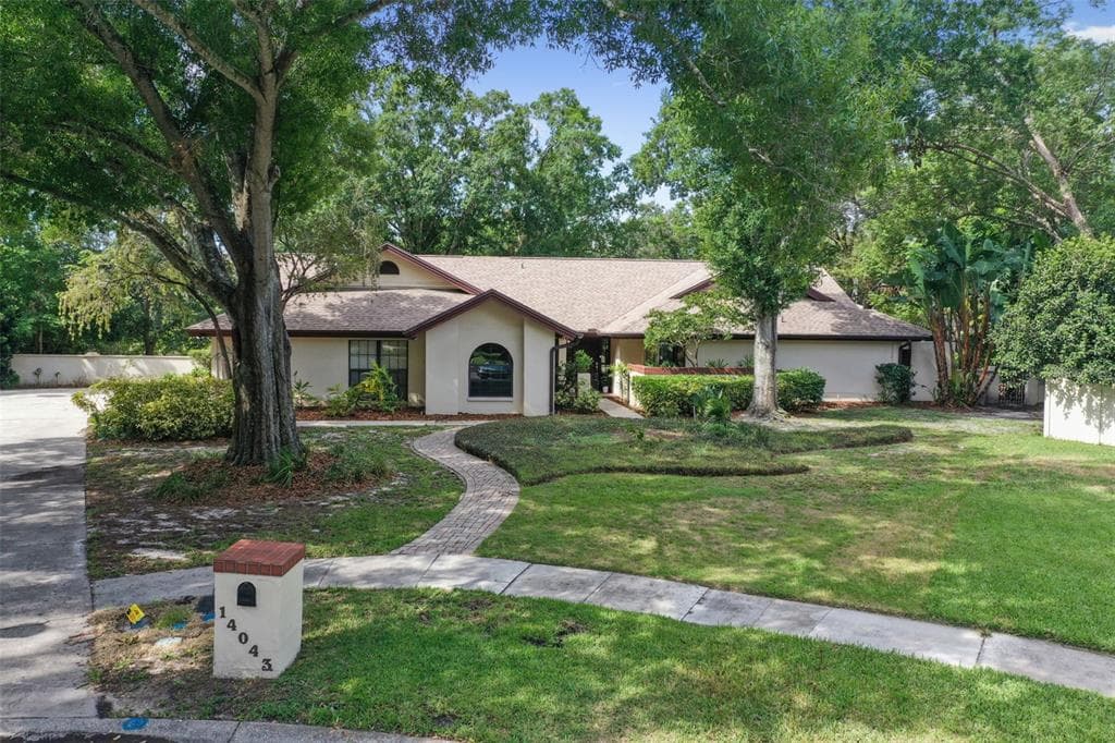 14043 SHADY SHORES DRIVE TAMPA, FL 33613