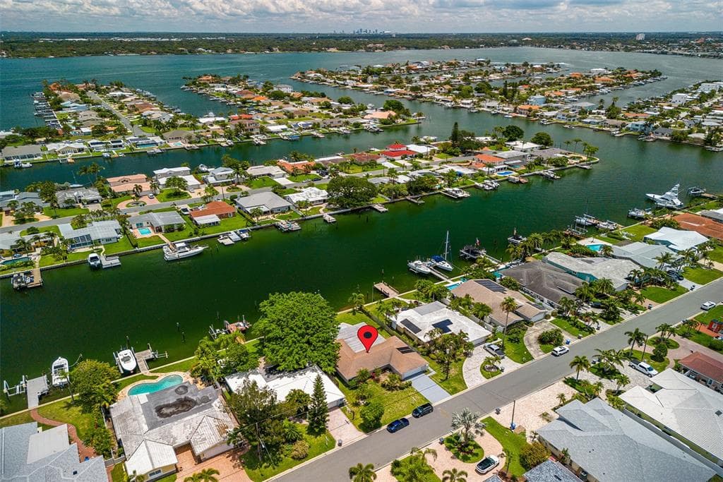 11905 5TH STREET E TREASURE ISLAND, FL 33706