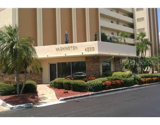 4550 COVE CIRCLE UNIT 803 ST PETERSBURG, FL 33708