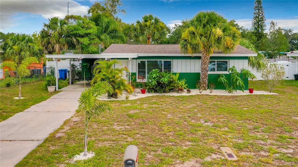 610 RICHMOND STREET DUNEDIN, FL 34698