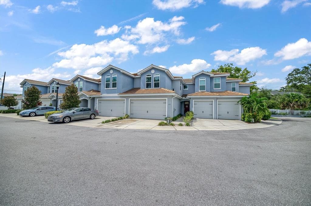 422 BIRDSONG LANE DUNEDIN, FL 34698