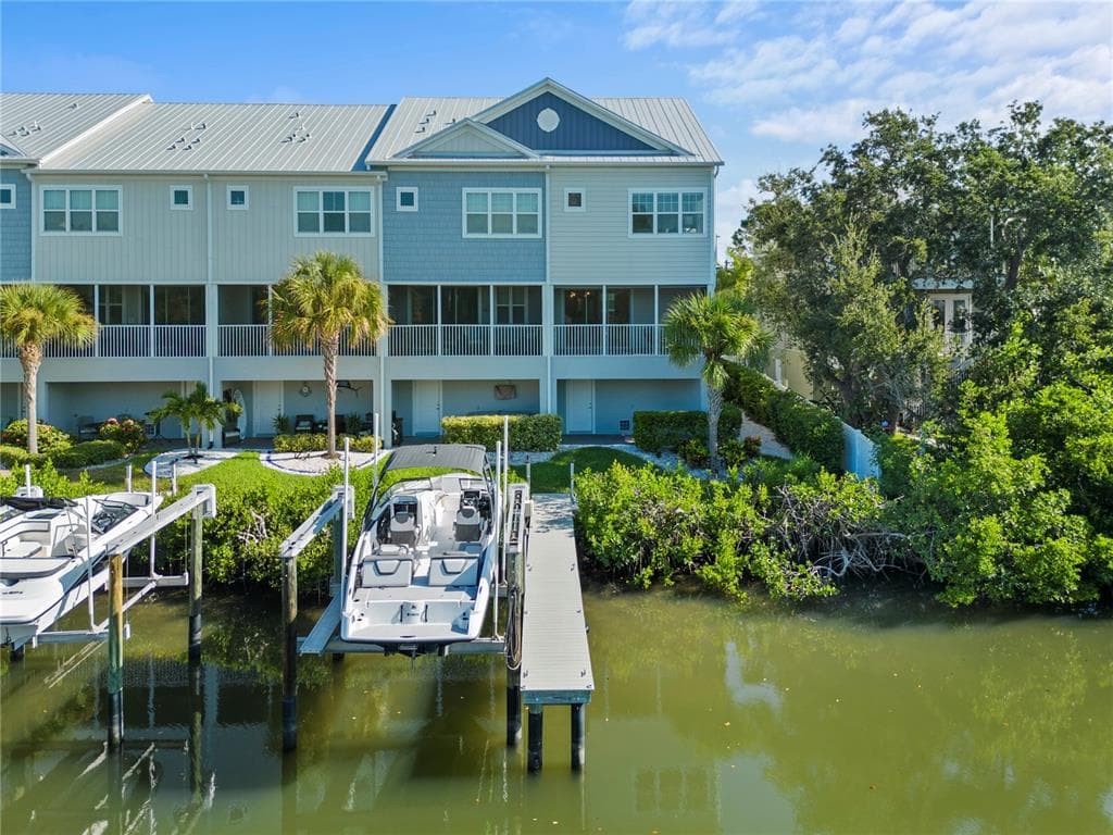 202 HAVEN BEACH DRIVE INDIAN ROCKS BEACH, FL 33785