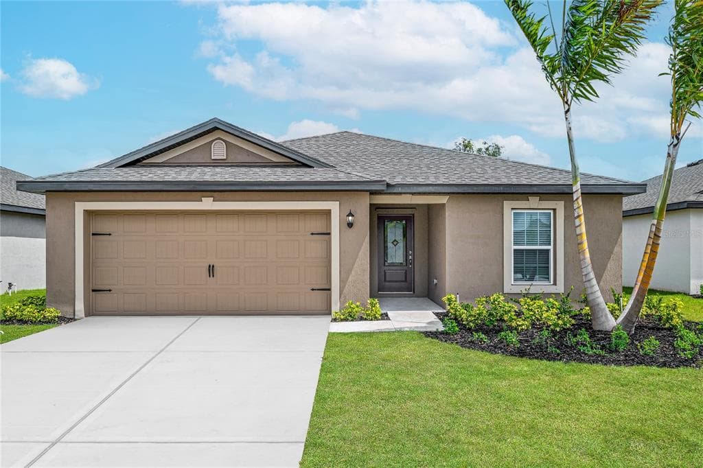 24754 COLINA VERDE COURT ASTATULA, FL 34705