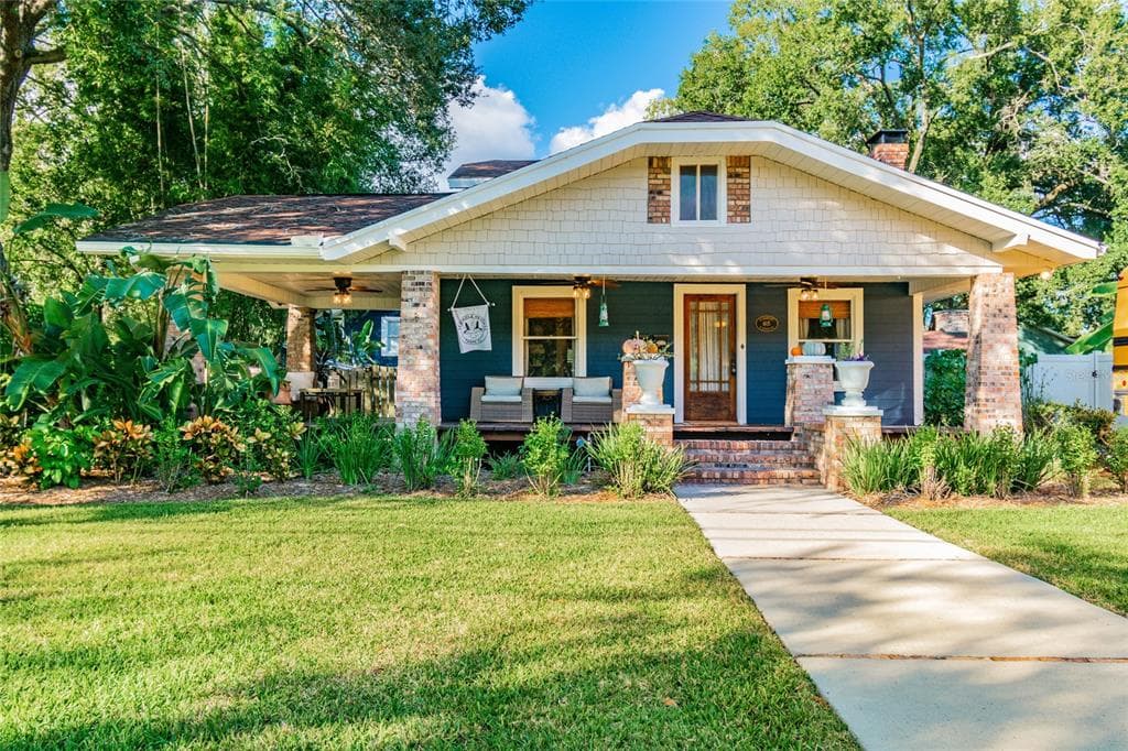 605 W HENRY AVENUE TAMPA, FL 33604