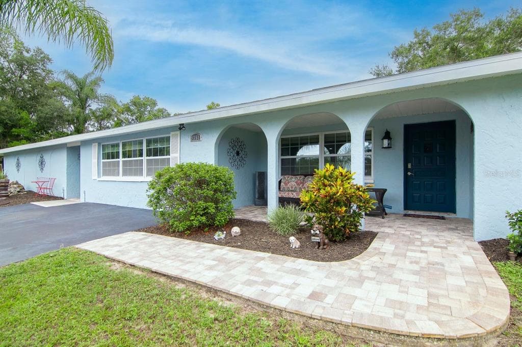 9351 DELRAY DRIVE