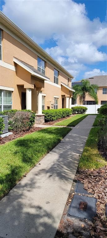 9750 TRUMPET VINE LOOP TRINITY, FL 34655