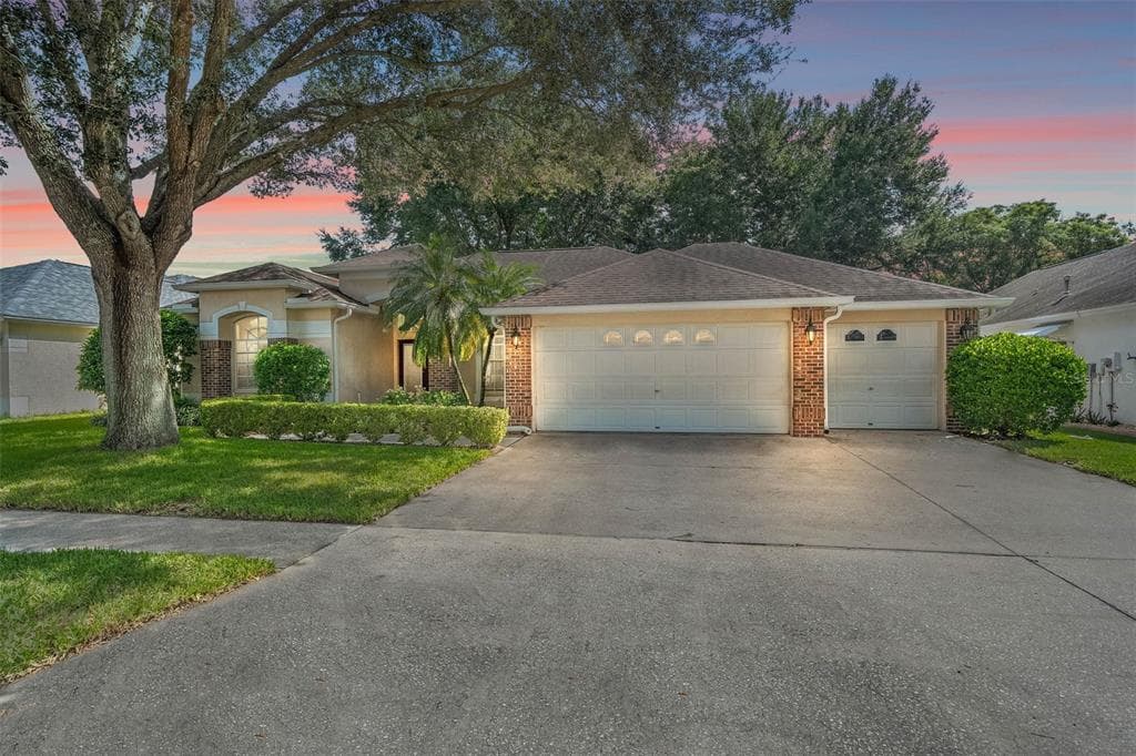 1838 S RIDGE DRIVE VALRICO, FL 33594