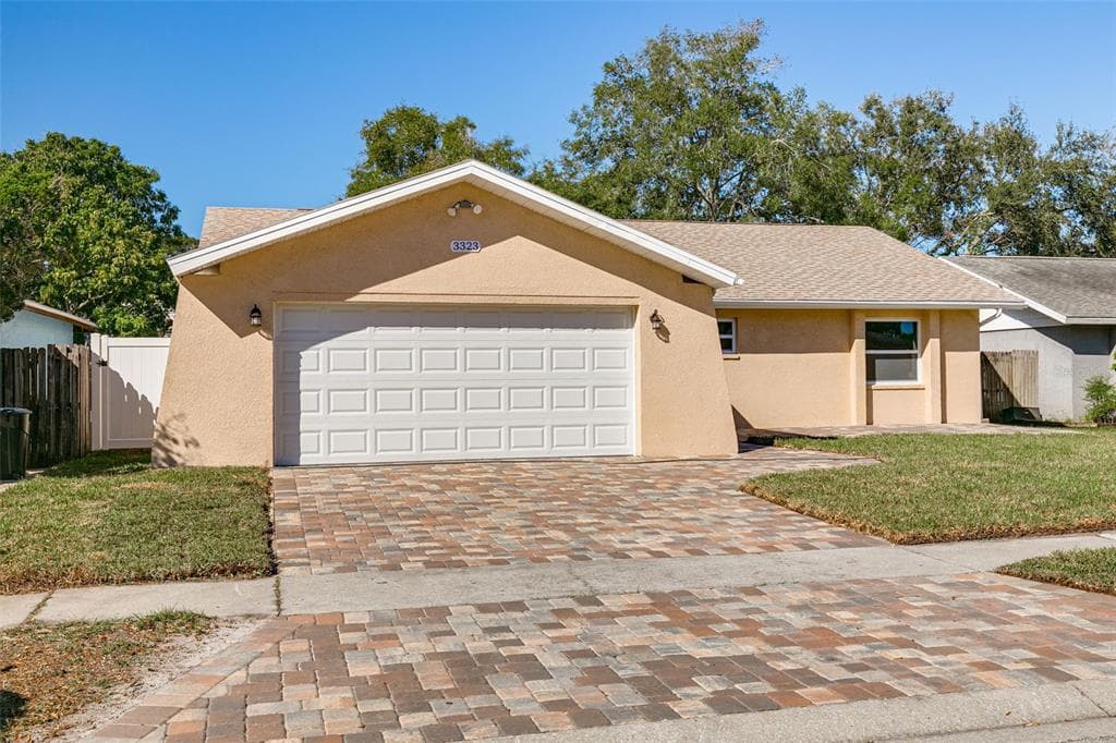 3323 CARRIAGE DRIVE PALM HARBOR, FL 34684