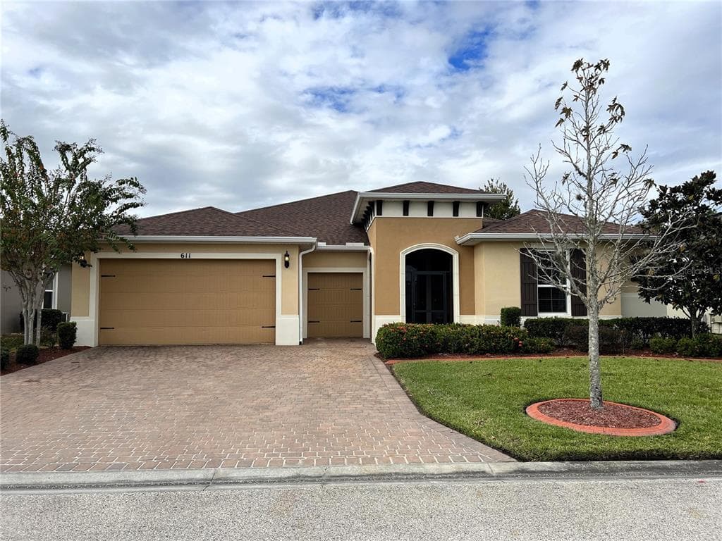 611 IRVINE RANCH ROAD POINCIANA, FL 34759