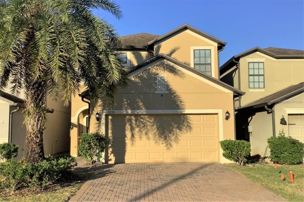 1235 BALLARD GREEN PLACE BRANDON, FL 33511