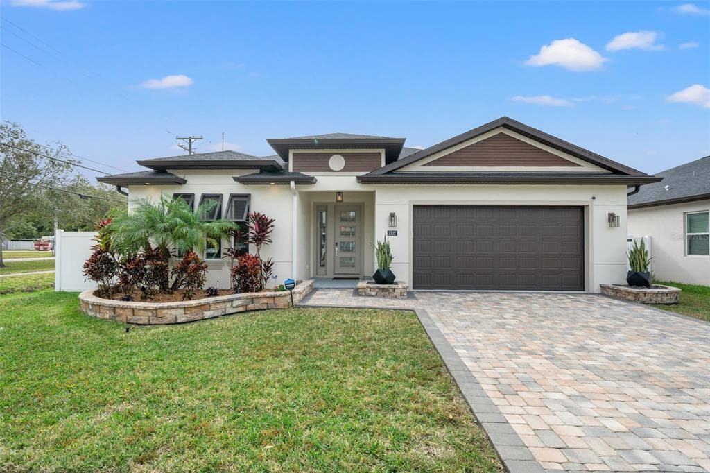 1702 W LOUISIANA AVENUE TAMPA, FL 33603