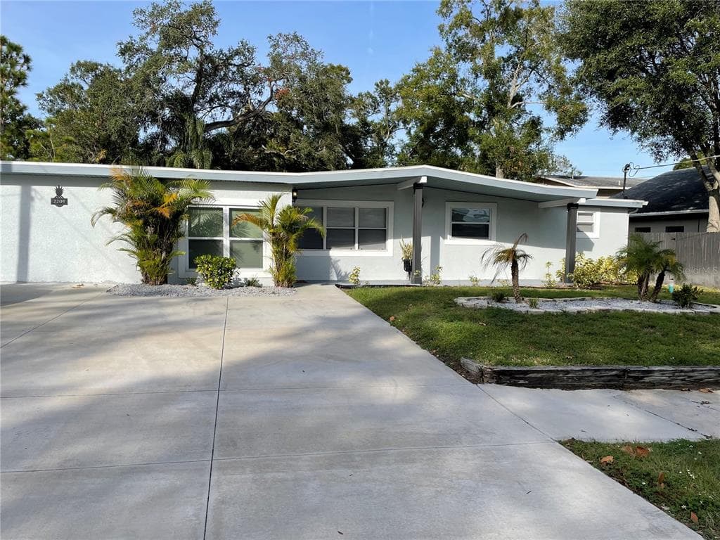 2209 W OHIO AVENUE TAMPA, FL 33607