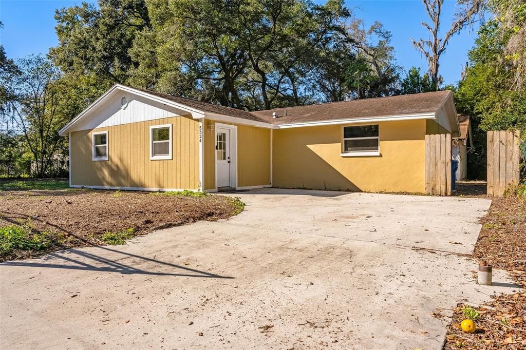 5324 ORANGE AVENUE SEFFNER, FL 33584