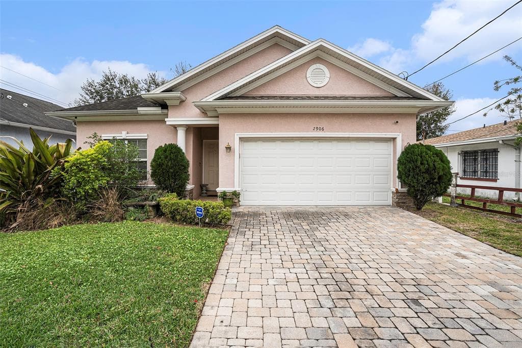 2906 W DOUGLAS STREET TAMPA, FL 33607