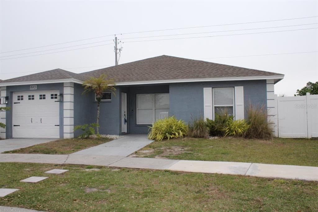 8903 RIPKEN LANE TAMPA, FL 33615