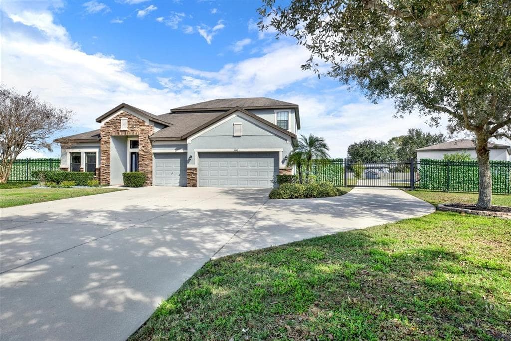 3440 KNOXVILLE PLACE PLANT CITY, FL 33566