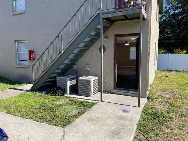 3716 W BAY AVENUE TAMPA, FL 33611