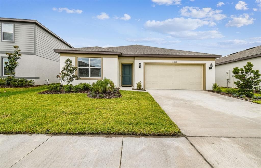 3819 CAPRI COAST DRIVE PLANT CITY, FL 33565