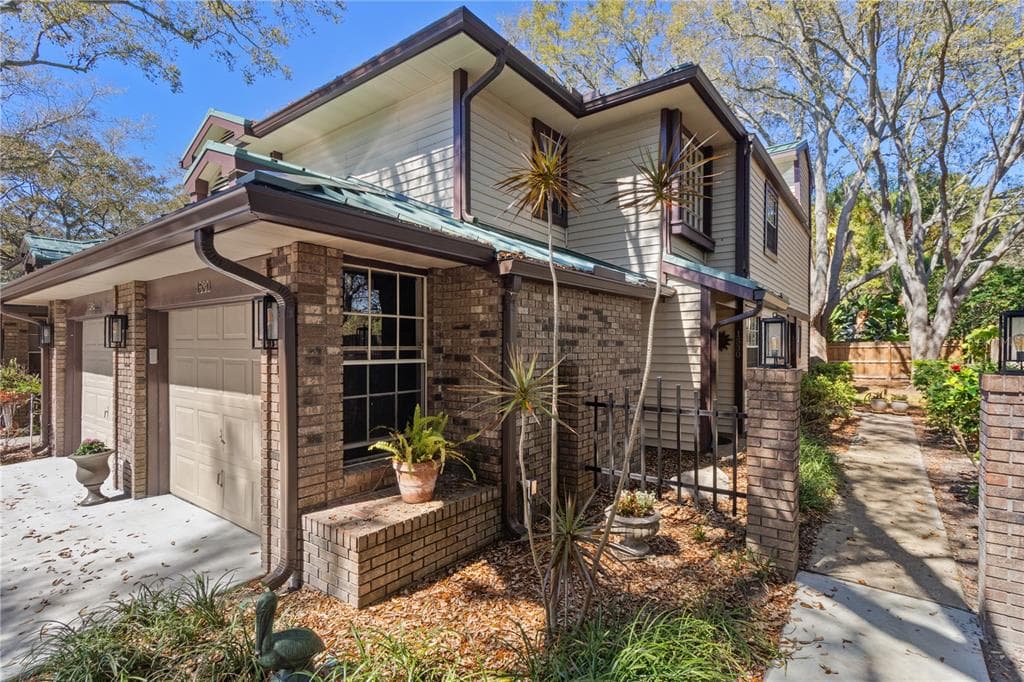 1530 MAHOGANY LANE UNIT 506 PALM HARBOR, FL 34683