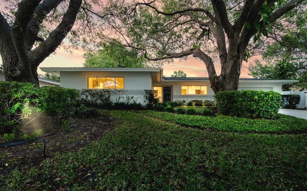 3723 ORCHARD GROVE LANE