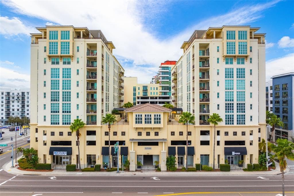 1227 E MADISON STREET UNIT 406 TAMPA, FL 33602