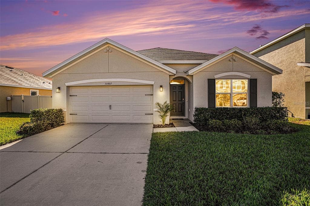 30487 SUMMER SUN LOOP WESLEY CHAPEL, FL 33545
