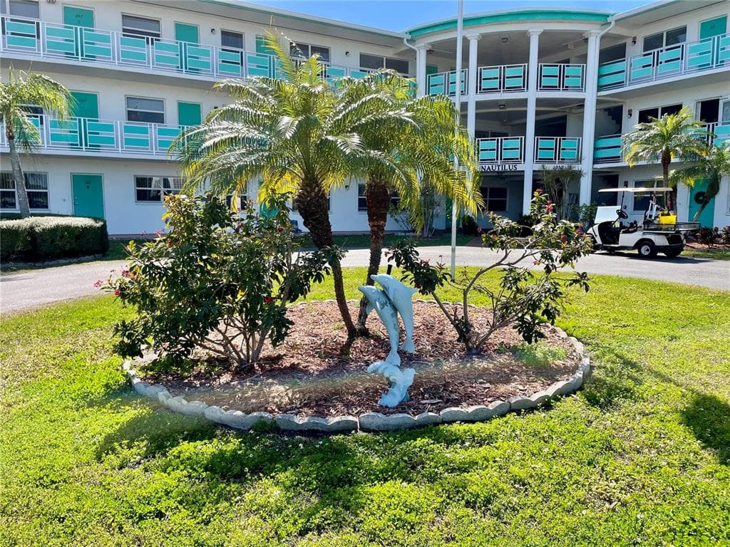 1950 59TH AVENUE N UNIT 205