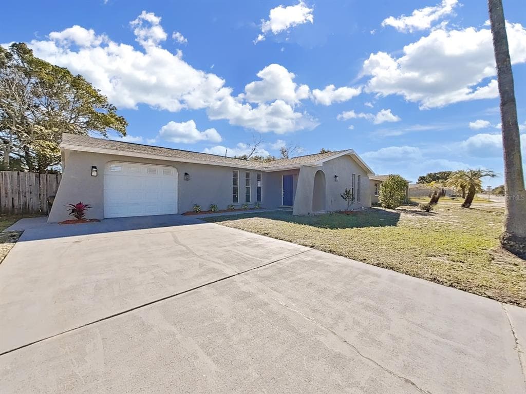 9816 MOREHEAD LANE PORT RICHEY, FL 34668