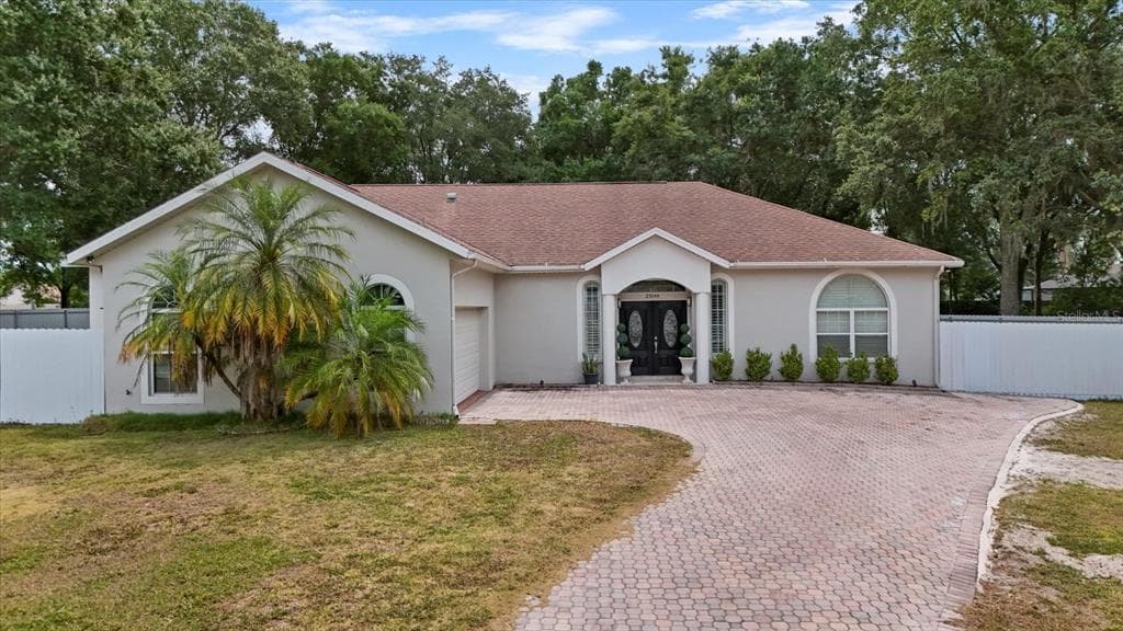 23044 BROWNWOOD COURT LAND O LAKES, FL 34639