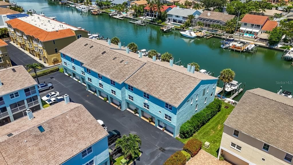 1101 PINELLAS BAYWAY S UNIT 109 TIERRA VERDE, FL 33715