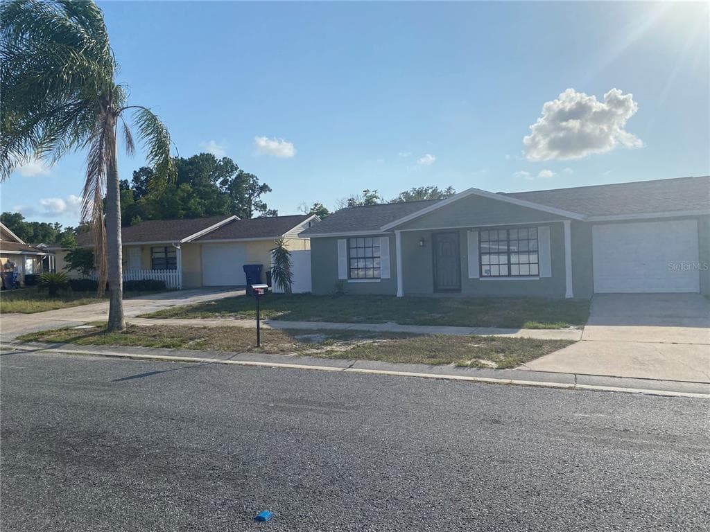 6650 KNIGHTSBRIDGE DRIVE NEW PORT RICHEY, FL 34653