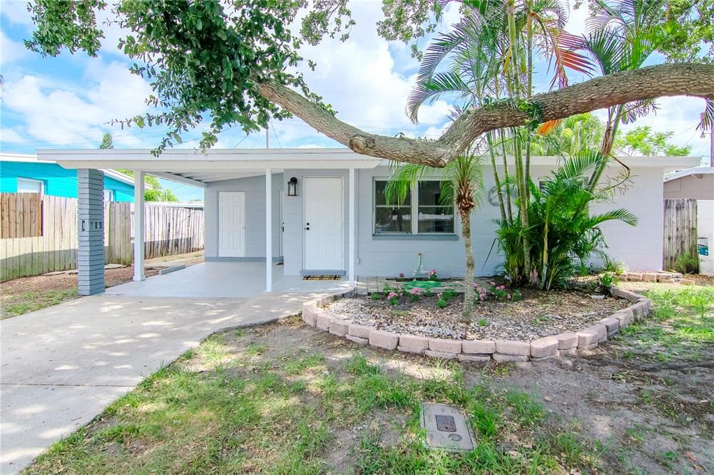 10507 114TH TERRACE LARGO, FL 33773