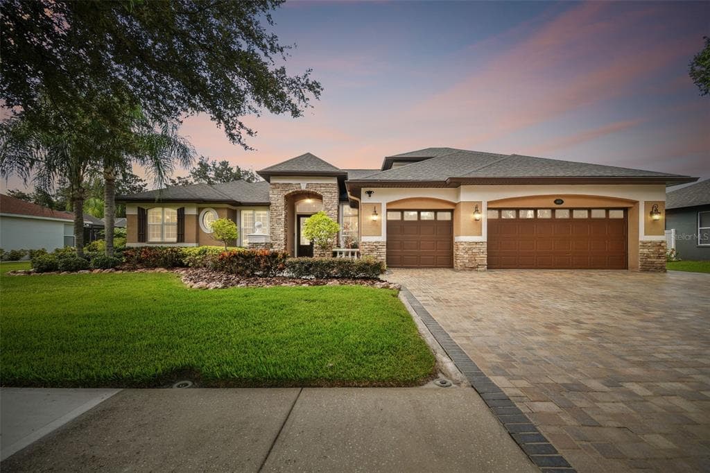 5602 CLOUDS PEAK DRIVE LUTZ, FL 33558