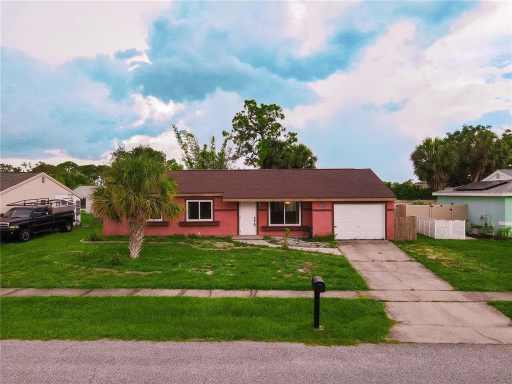 8229 SAN JACINTO AVE NORTH PORT, FL 34287
