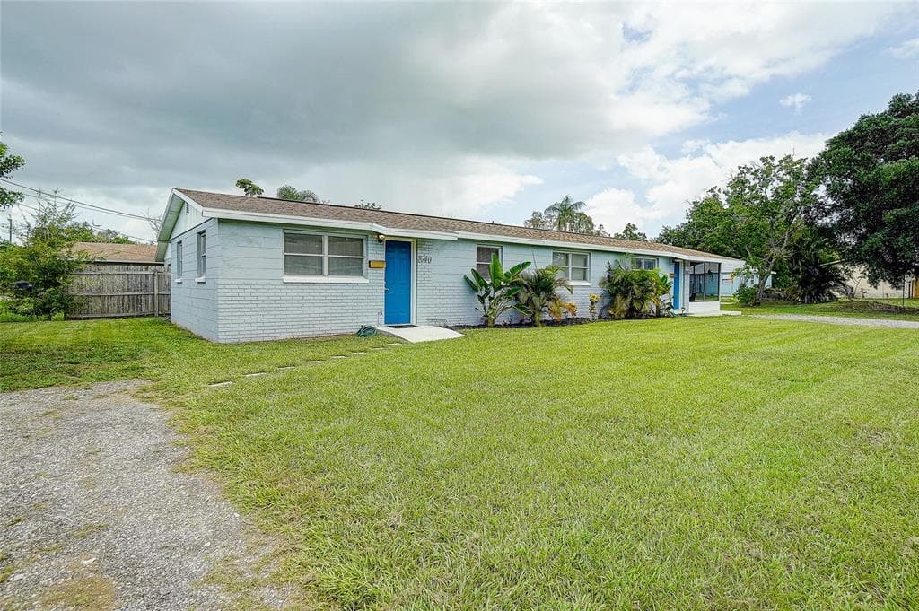 8740 5TH STREET N ST PETERSBURG, FL 33702