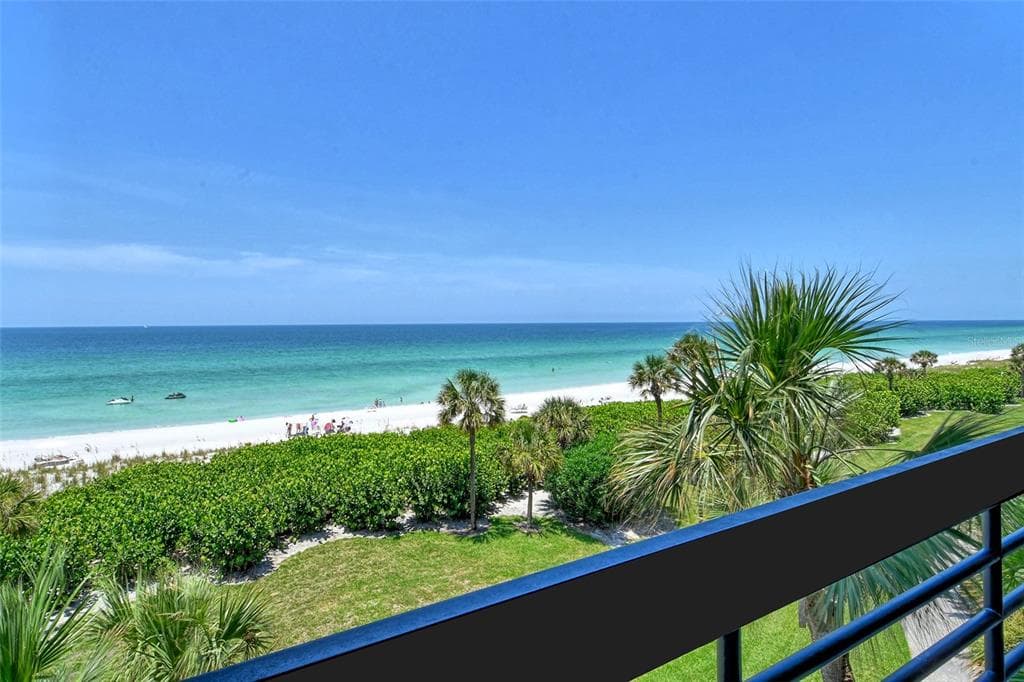 1045 GULF OF MEXICO DRIVE UNIT 302 LONGBOAT KEY, FL 34228