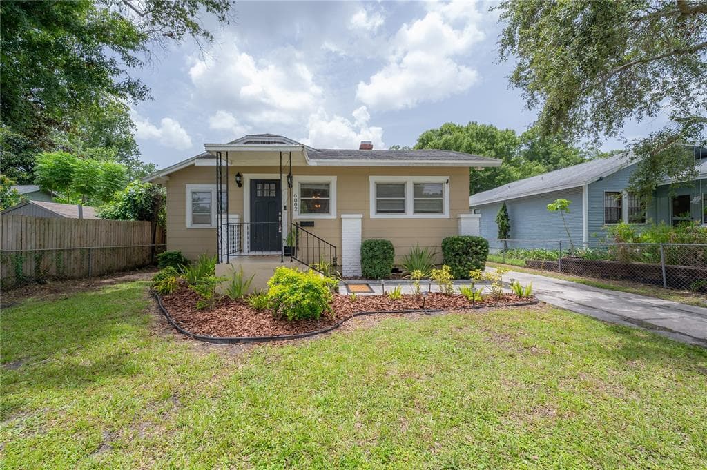 6002 N HIGHLAND AVENUE TAMPA, FL 33604