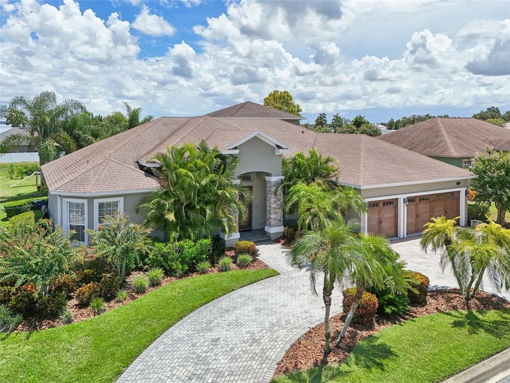 6322 RIVERLAKE COURT