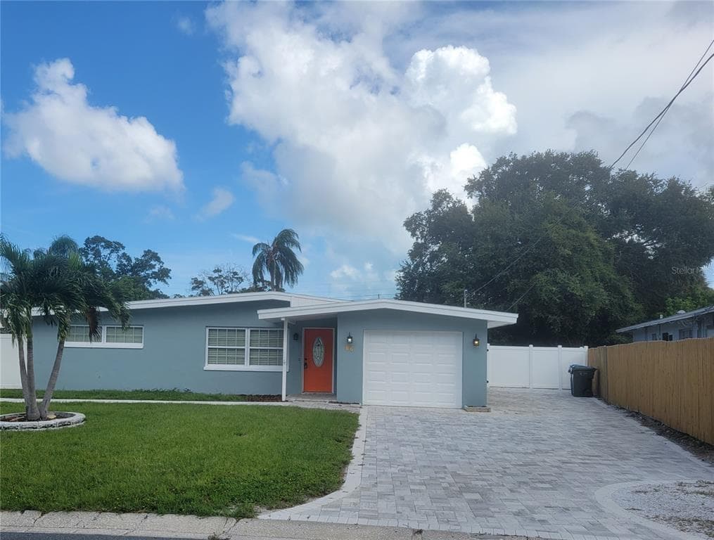 86 GATEWOOD DRIVE