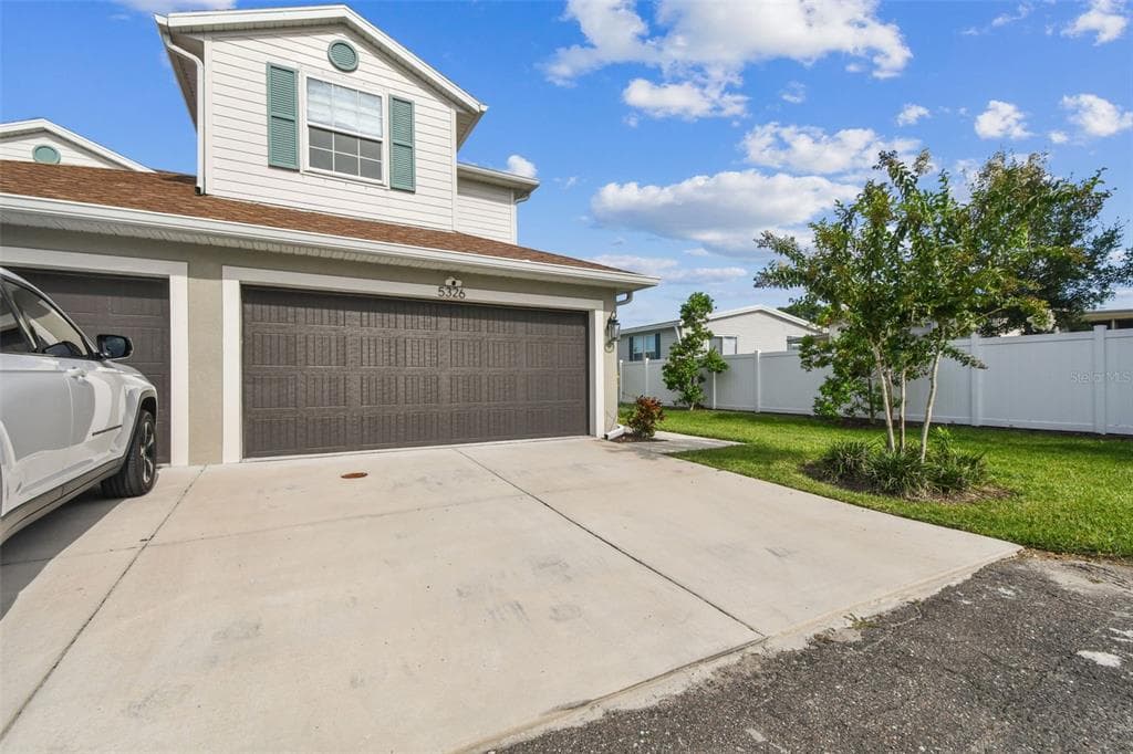 5326 NEIL DRIVE ST PETERSBURG, FL 33714