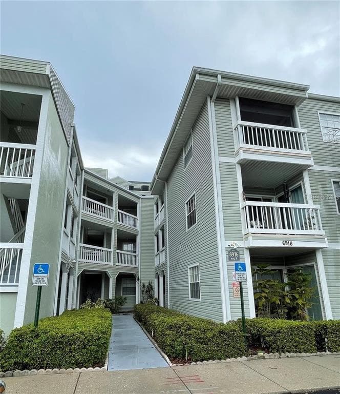 6916 STONES THROW CIRCLE N UNIT 9104 ST PETERSBURG, FL 33710